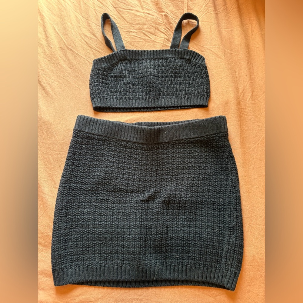Black Knit Skirt Set from H&M